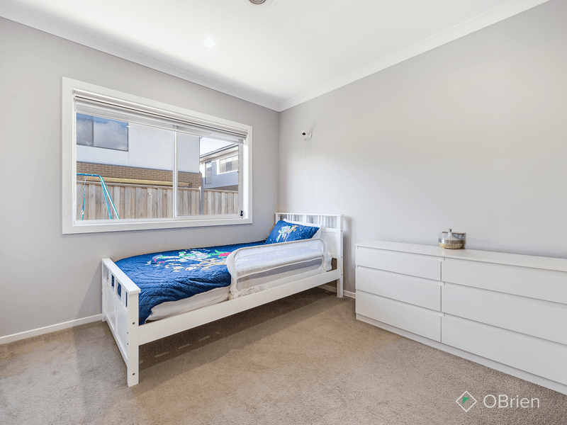 11 Jennings Street, Deanside, VIC 3336