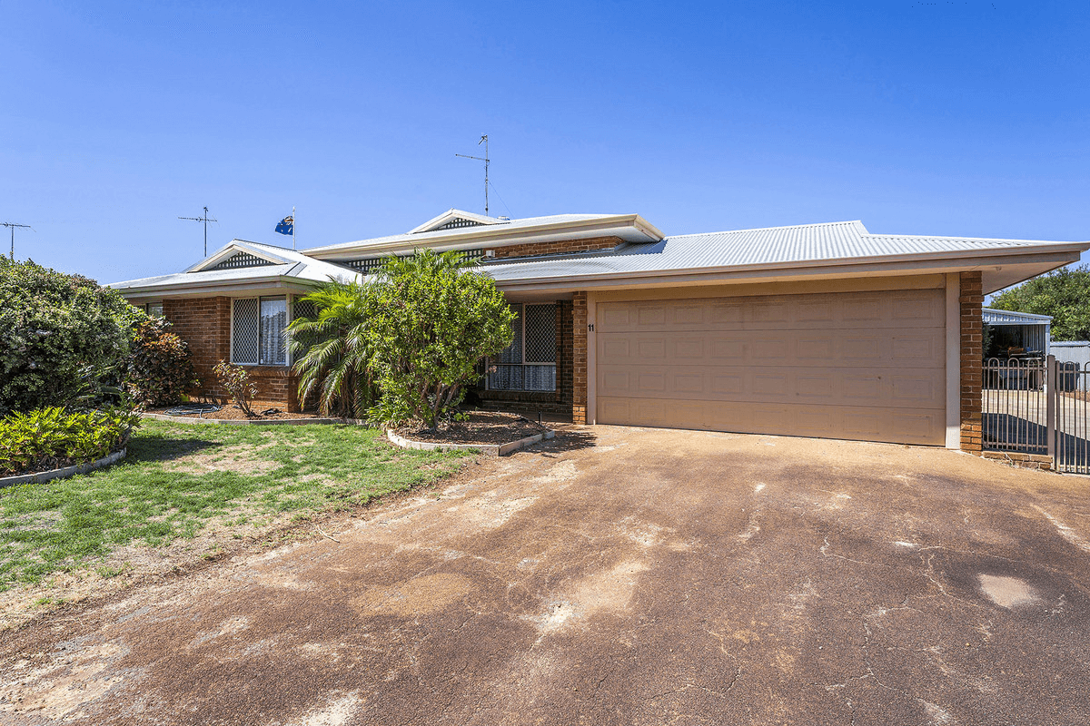 11 Regent Drive, Wannanup, WA 6210