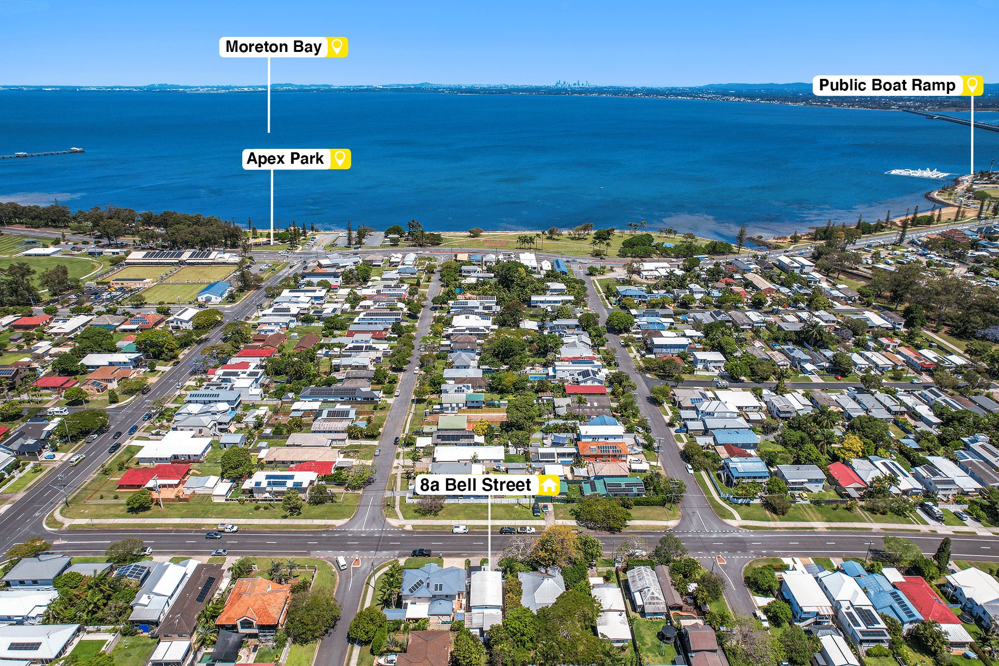 8A Bell Street, WOODY POINT, QLD 4019