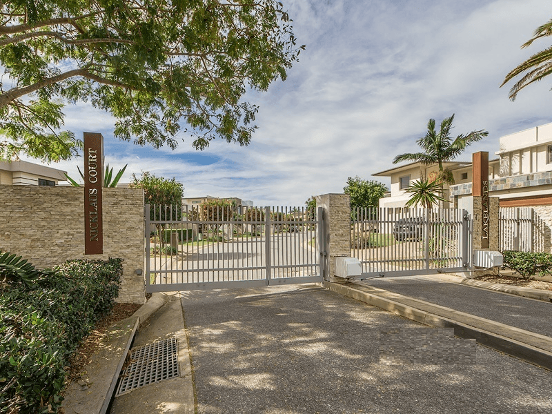 21 Nicklaus Court, Merrimac, QLD 4226