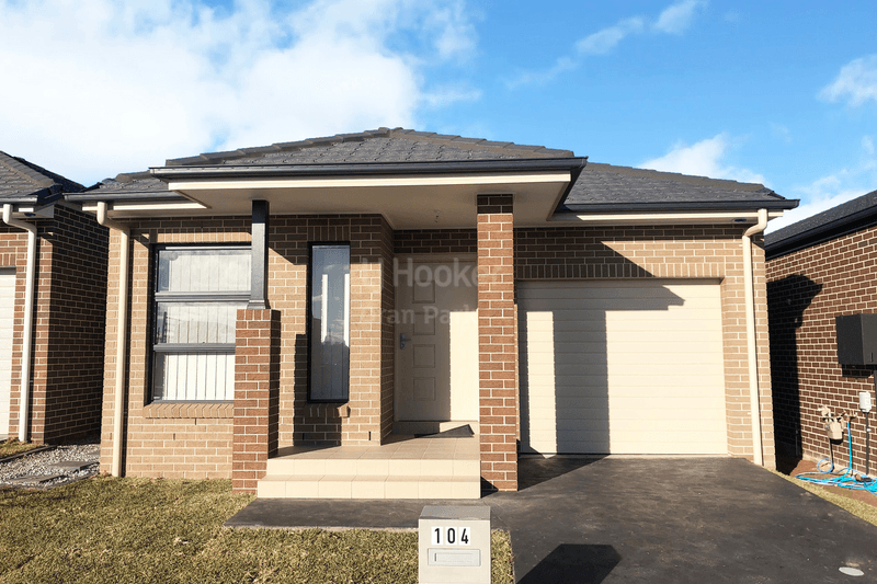 104 Kavanagh Street, GREGORY HILLS, NSW 2557