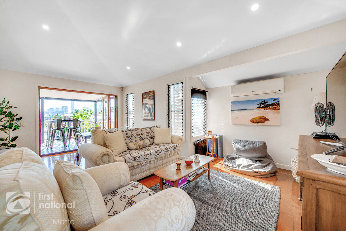 2/41 Middle Street, HIGHGATE HILL, QLD 4101