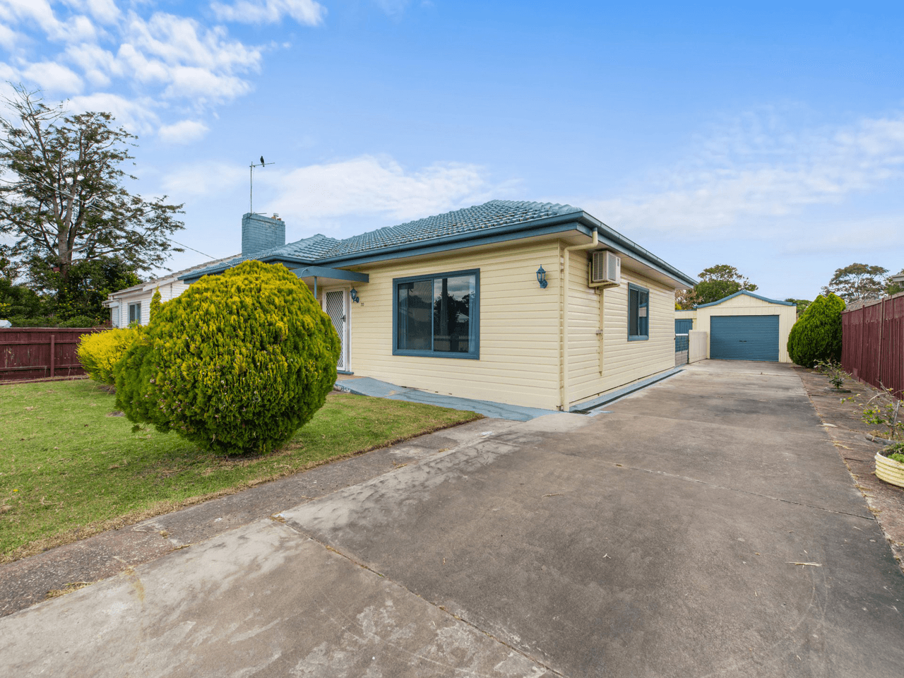 30 High Street, BAIRNSDALE, VIC 3875