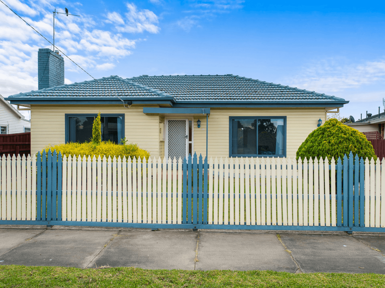 30 High Street, BAIRNSDALE, VIC 3875