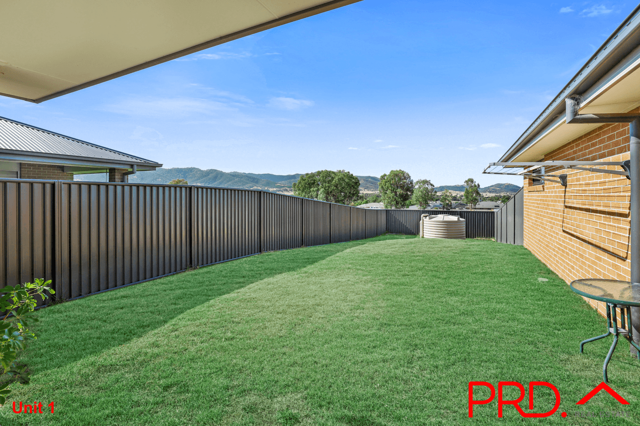 1-2/26 Reginald Drive, KOOTINGAL, NSW 2352