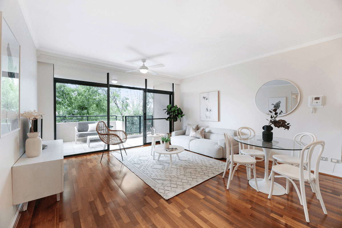 162/4 Dolphin Close, CHISWICK, NSW 2046
