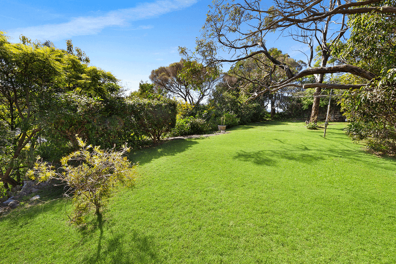 11 Victoria Avenue, MIDDLE COVE, NSW 2068