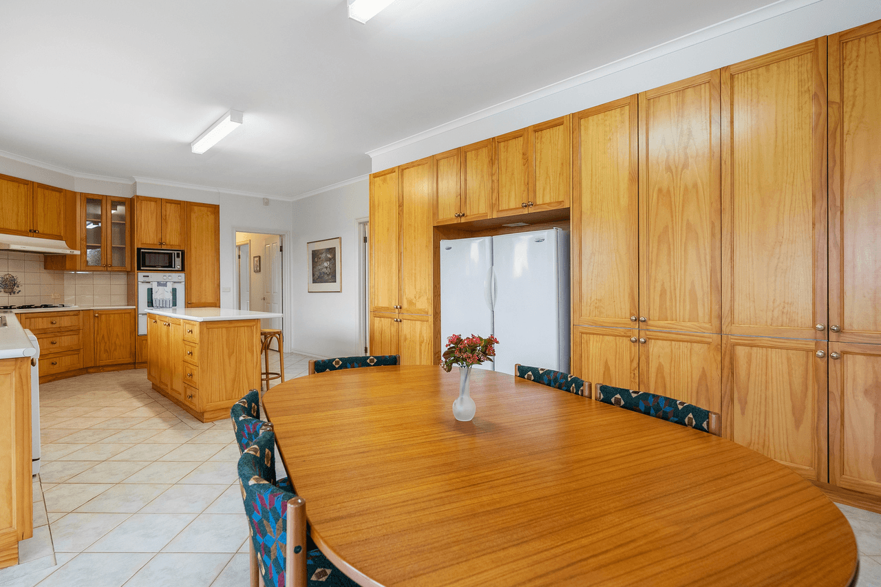 4 Ladds Court, Bacchus Marsh, VIC 3340