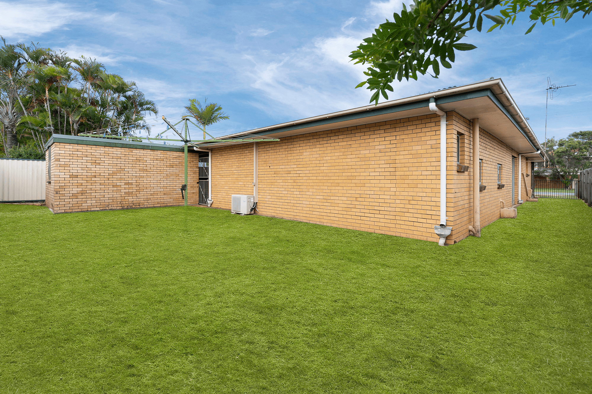 19 Embassy Street, BRAY PARK, QLD 4500