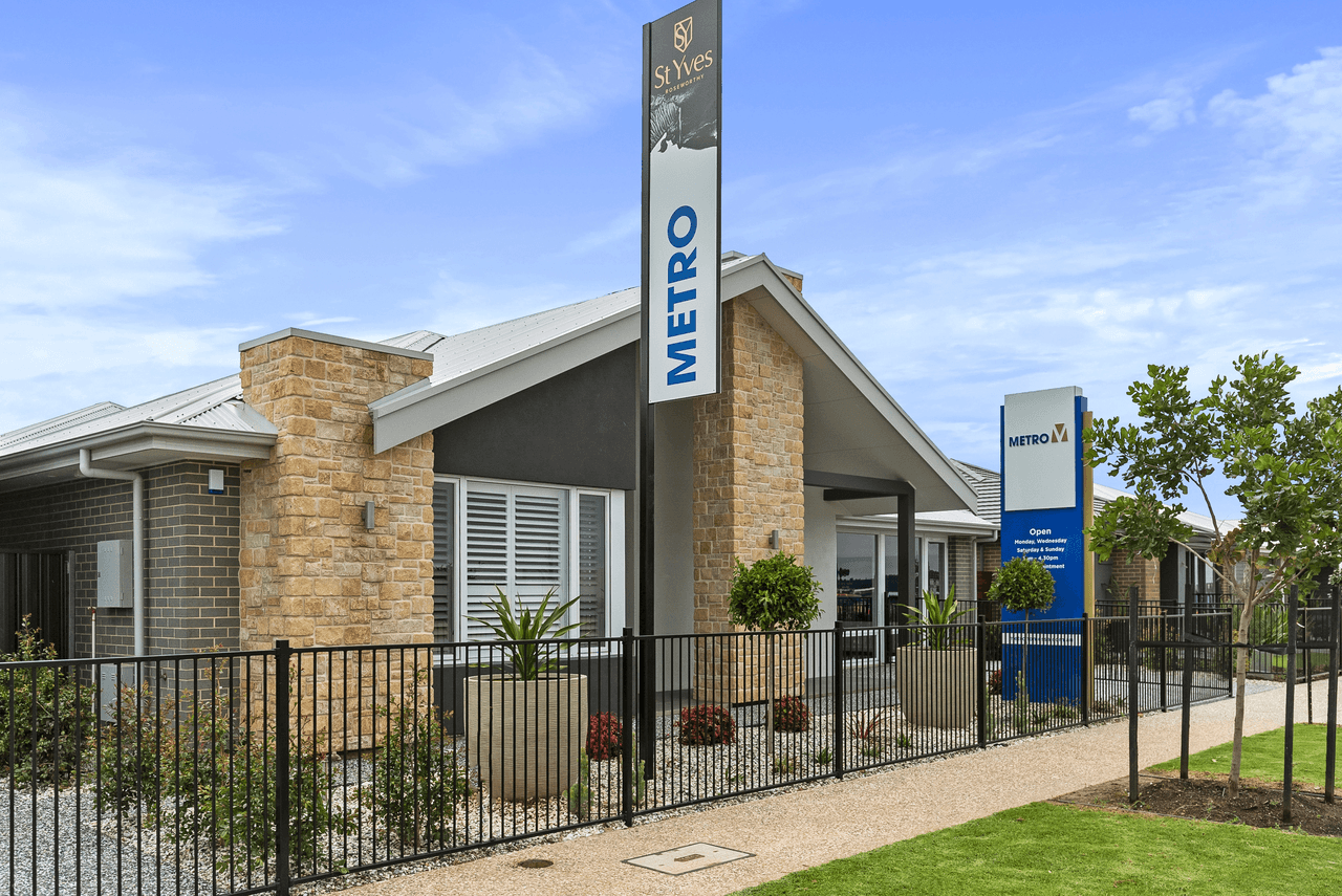 8 The Avenue, ROSEWORTHY, SA 5371