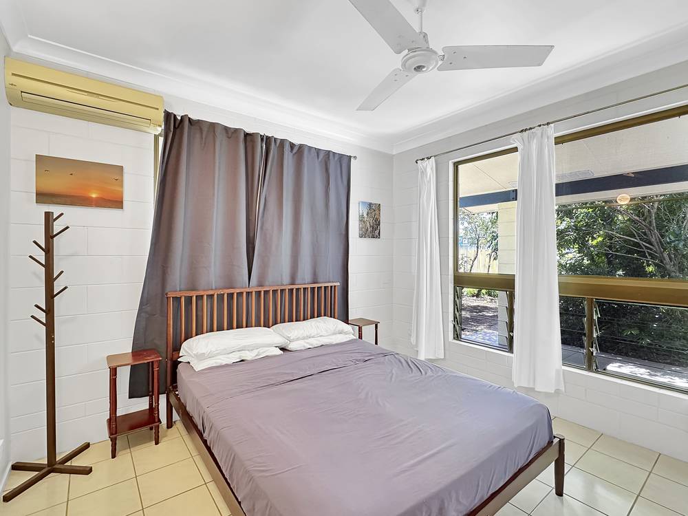 23 Hurst St, Picnic Bay, QLD 4819