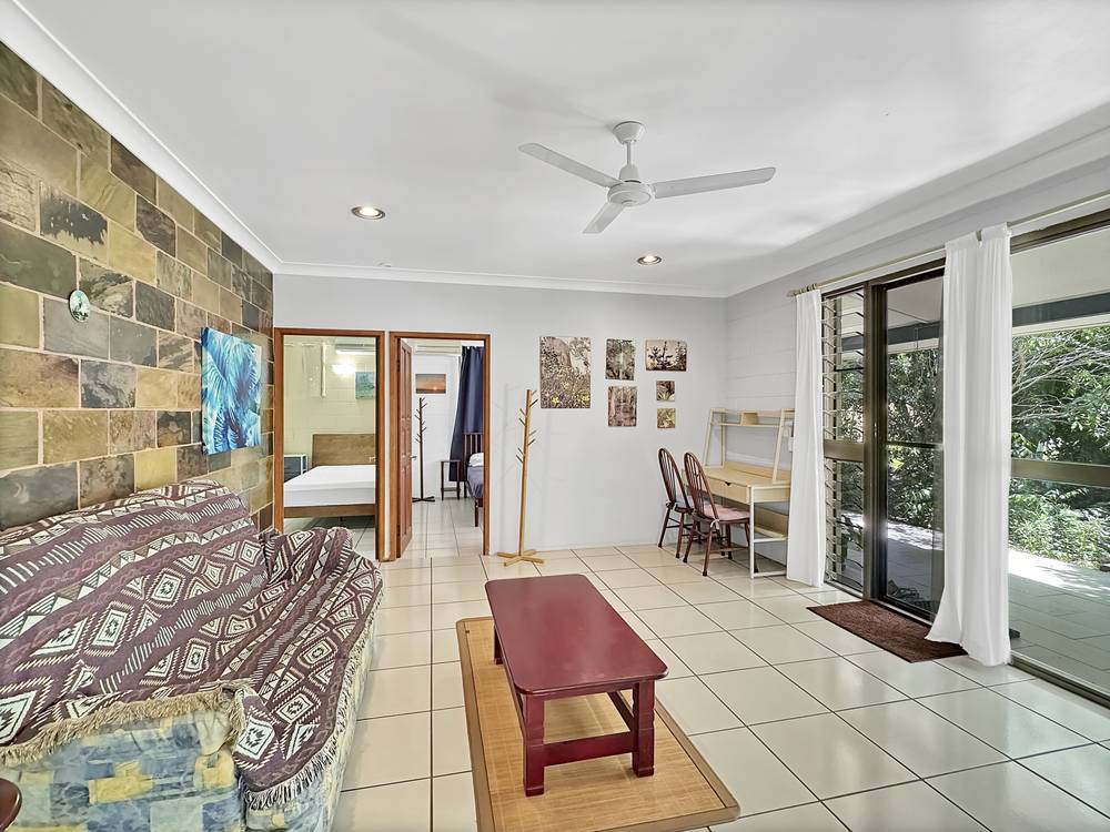 23 Hurst St, Picnic Bay, QLD 4819