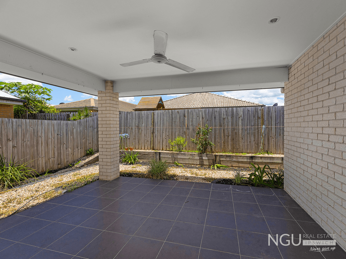 11 Skardon Crescent, Brassall, QLD 4305