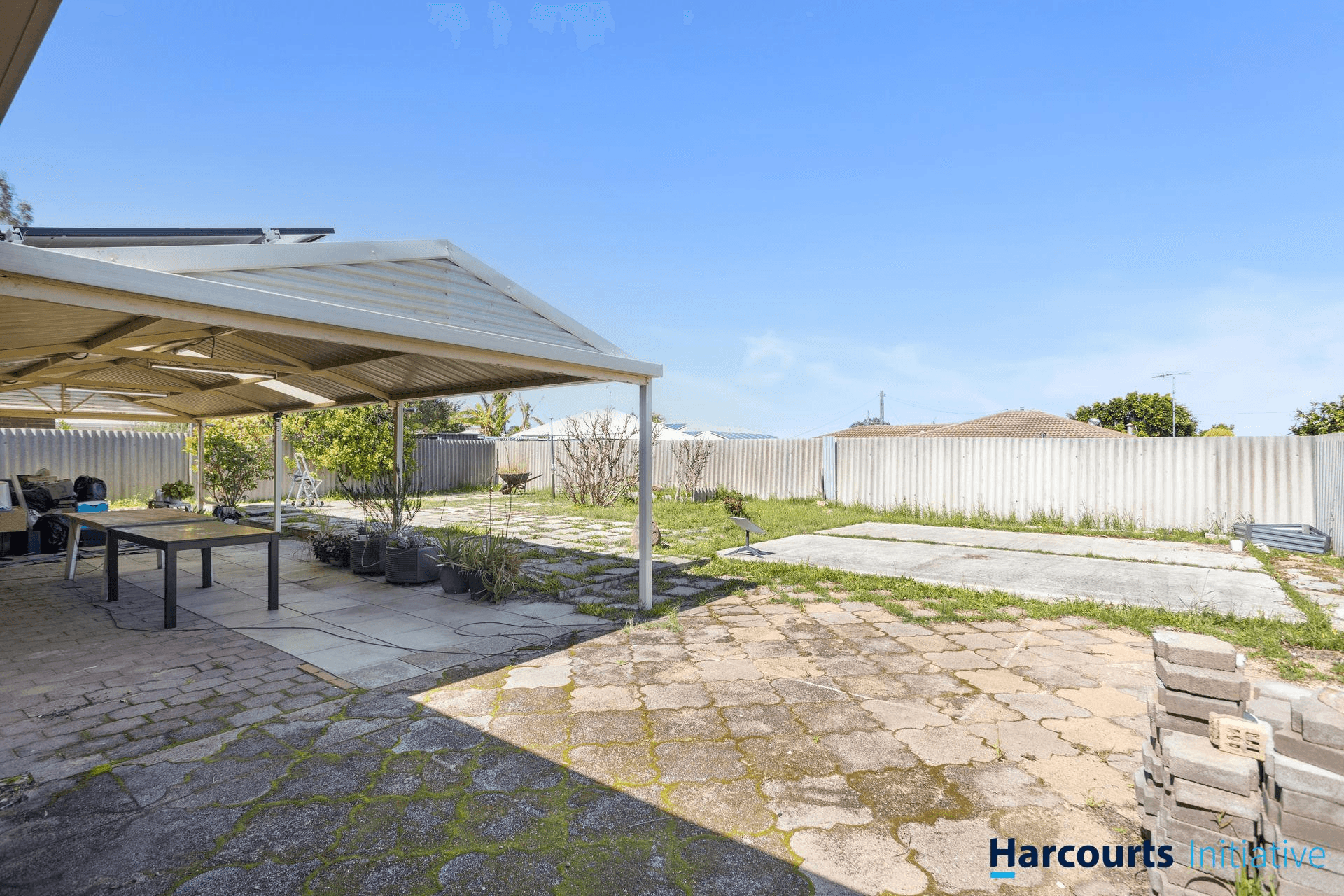 27 Arnos Way, GIRRAWHEEN, WA 6064