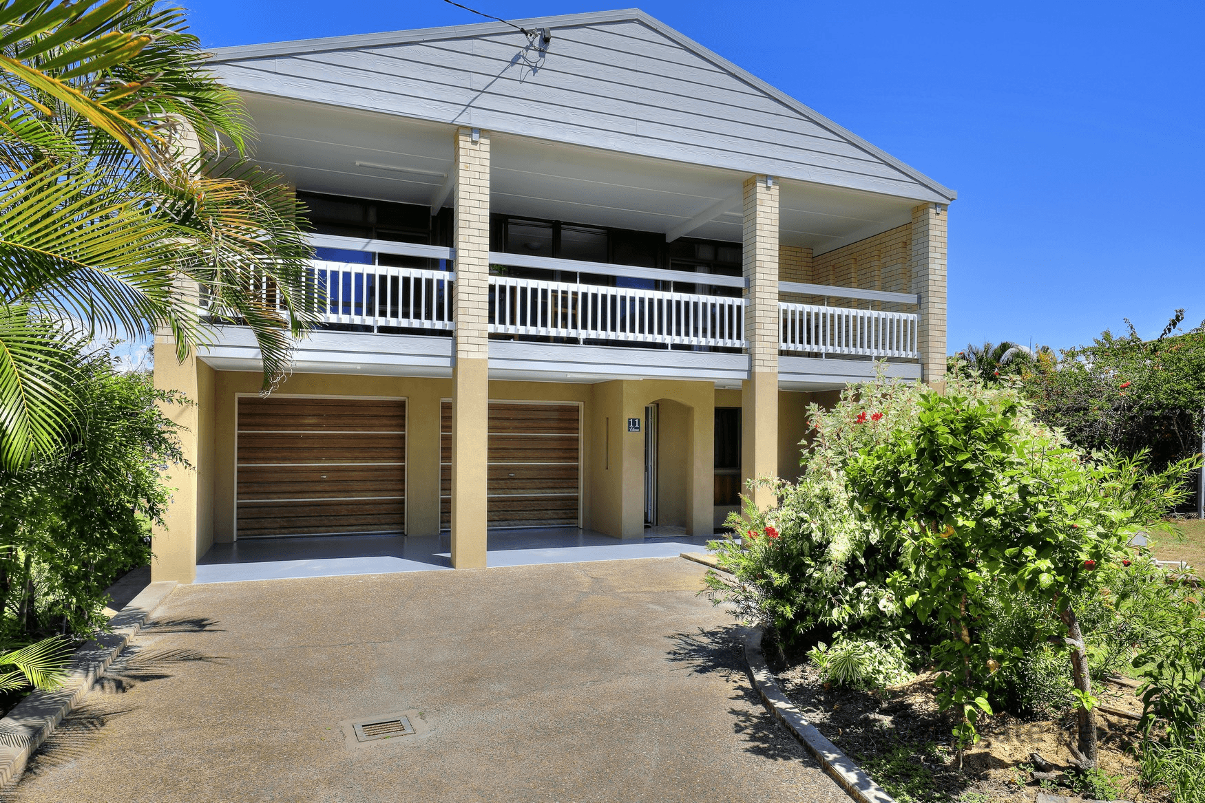 11 Esplanade, WOODGATE, QLD 4660