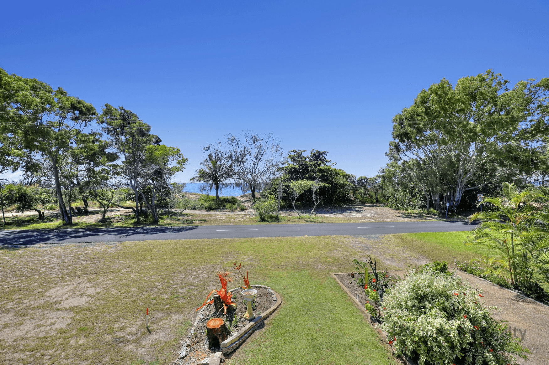 11 Esplanade, WOODGATE, QLD 4660