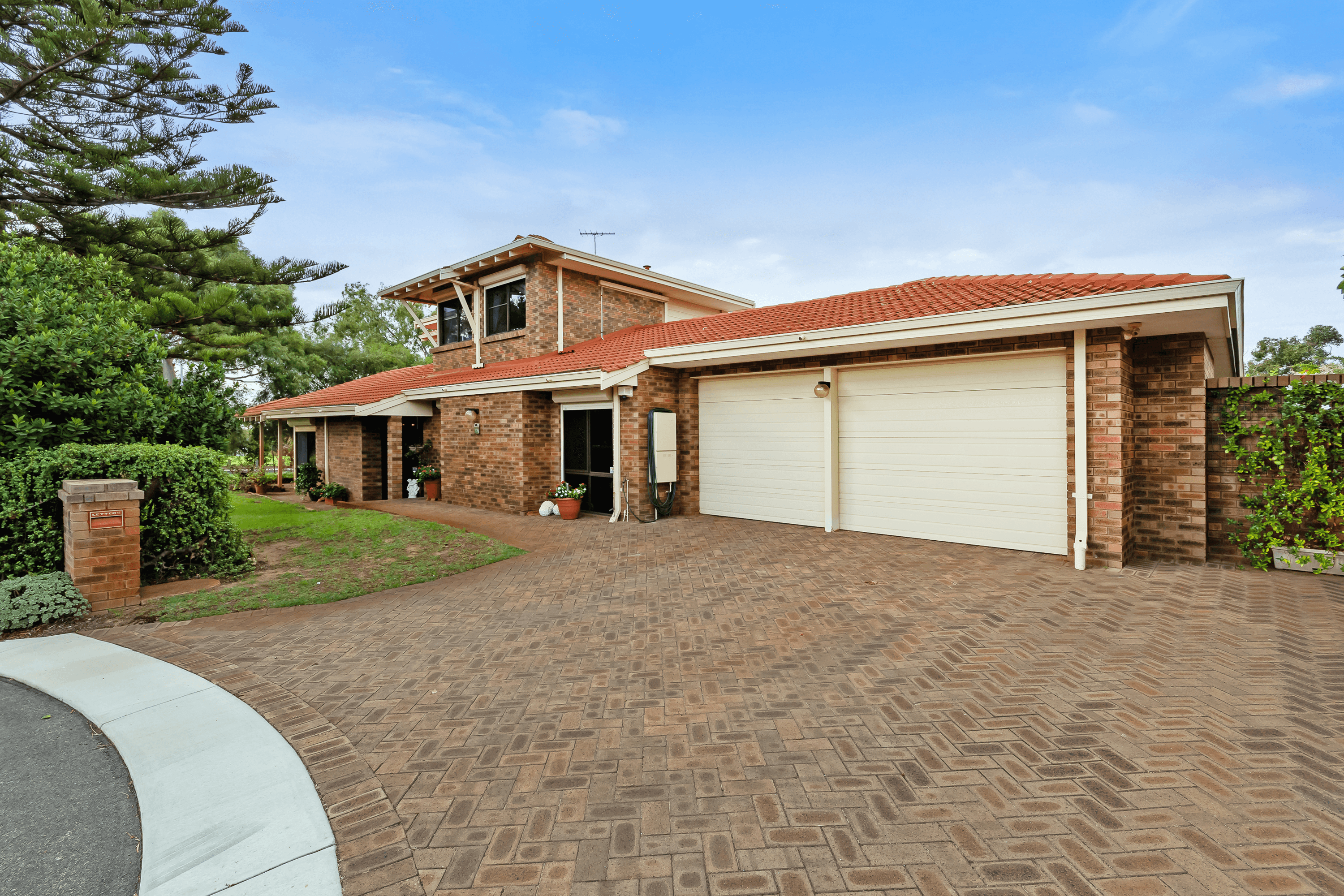 1 Picasso Court, Kingsley, WA 6026