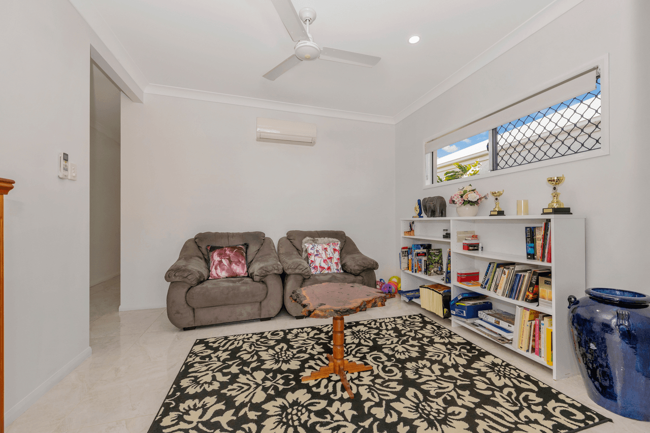 9 Lockton Street, SHAW, QLD 4818