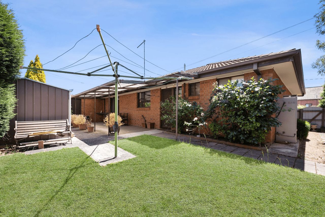 1/507 Howitt Street, SOLDIERS HILL, VIC 3350