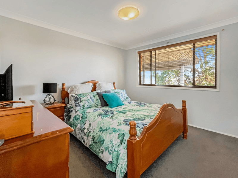13 Valley View Road, BATEAU BAY, NSW 2261