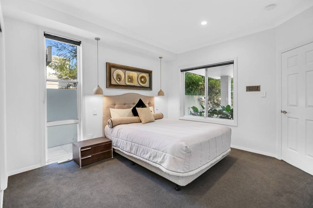43 Stanhill Drive, Surfers Paradise, QLD 4217