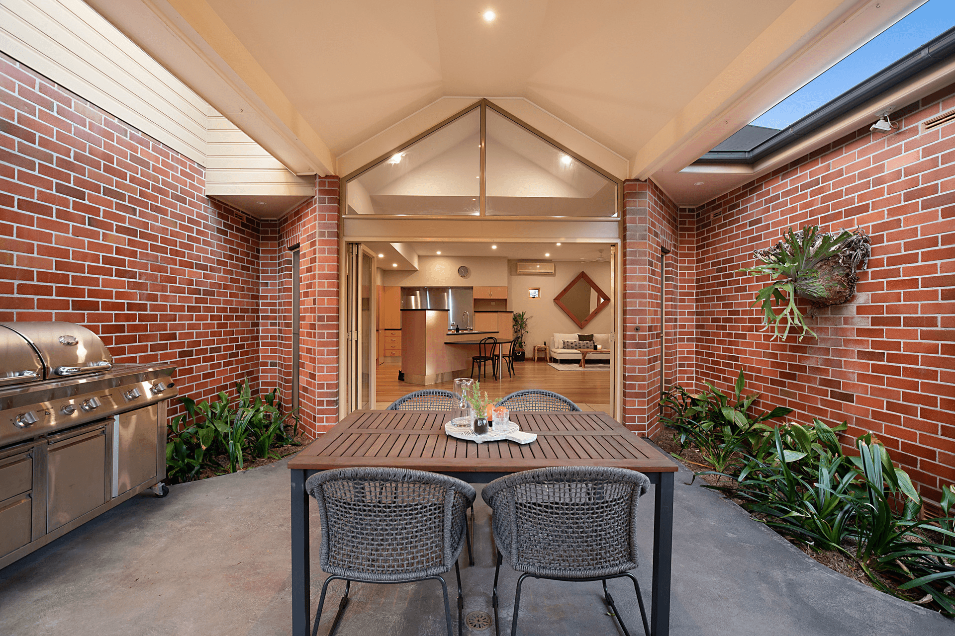 8 Hovea Place, Redhead, NSW 2290