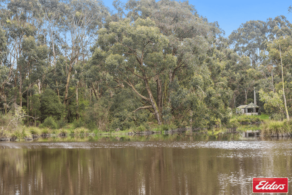 350  Henrys Road, LOCH, VIC 3945