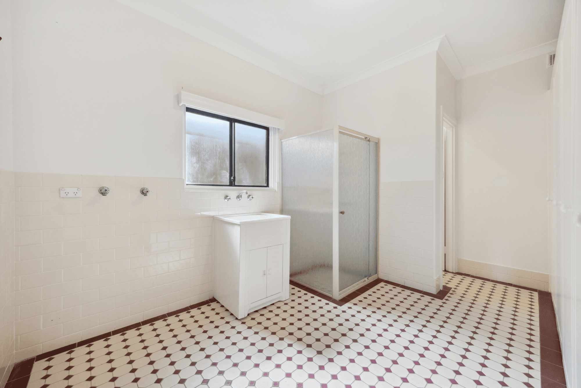 11a Creighton Avenue, Morphett Vale, SA 5162