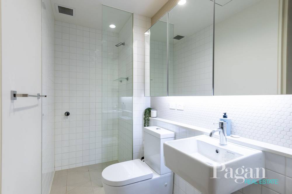 211/97 Flemington Rd, North Melbourne, VIC 3051