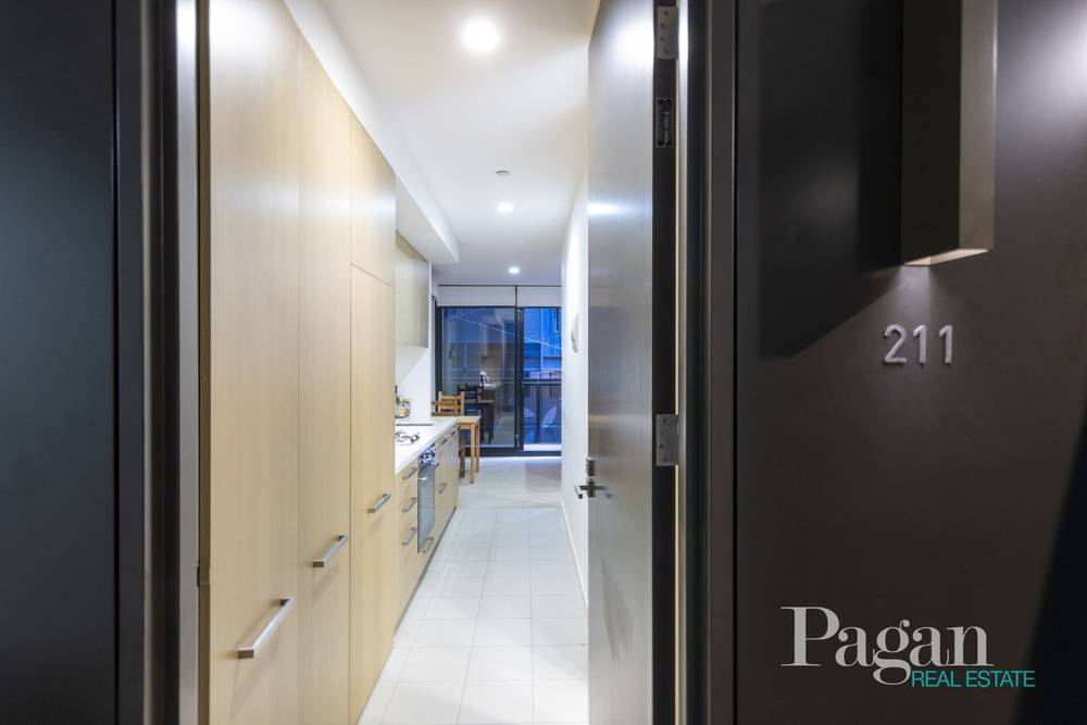 211/97 Flemington Rd, North Melbourne, VIC 3051