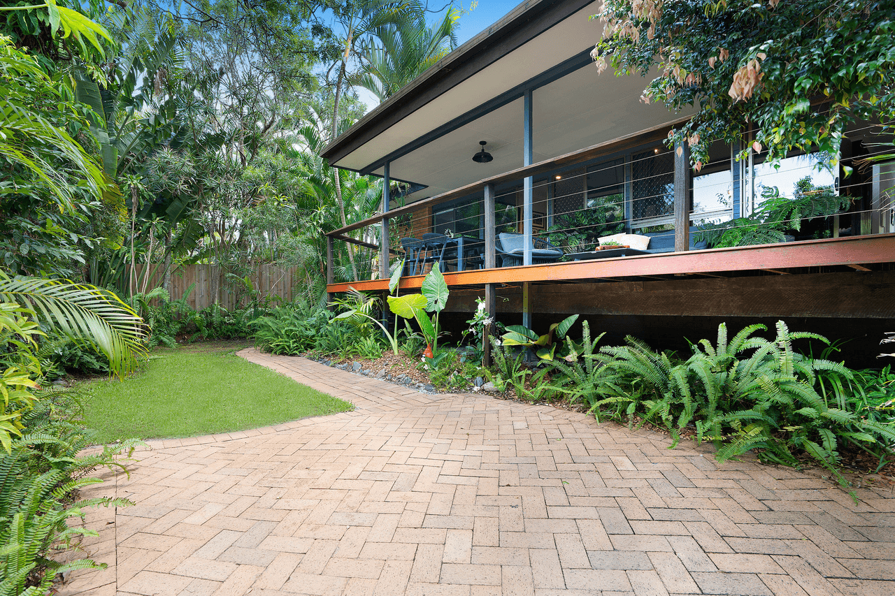 123 Cooyar Street, Noosa Heads, QLD 4567