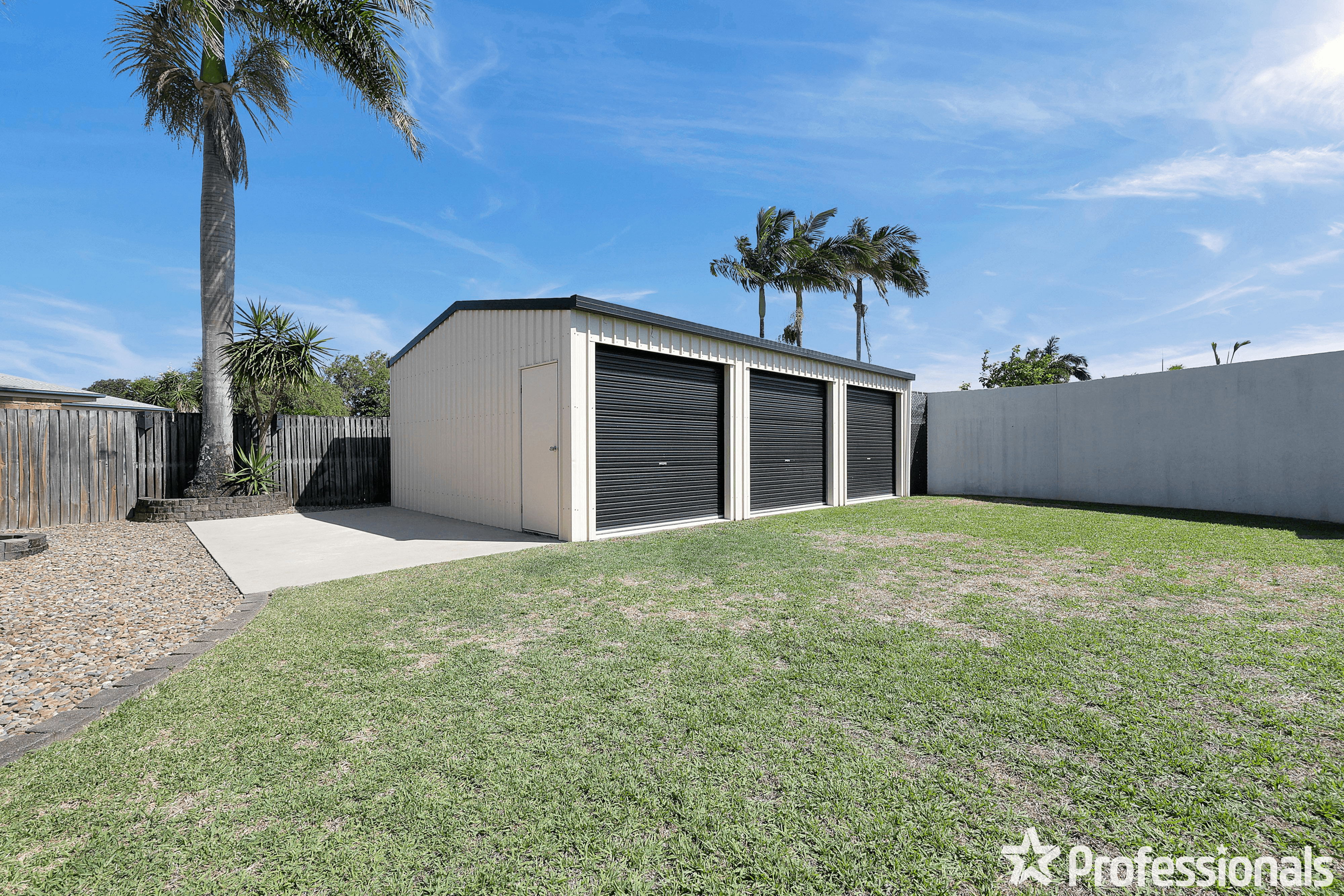 21 Nautilus Parade, BUCASIA, QLD 4750