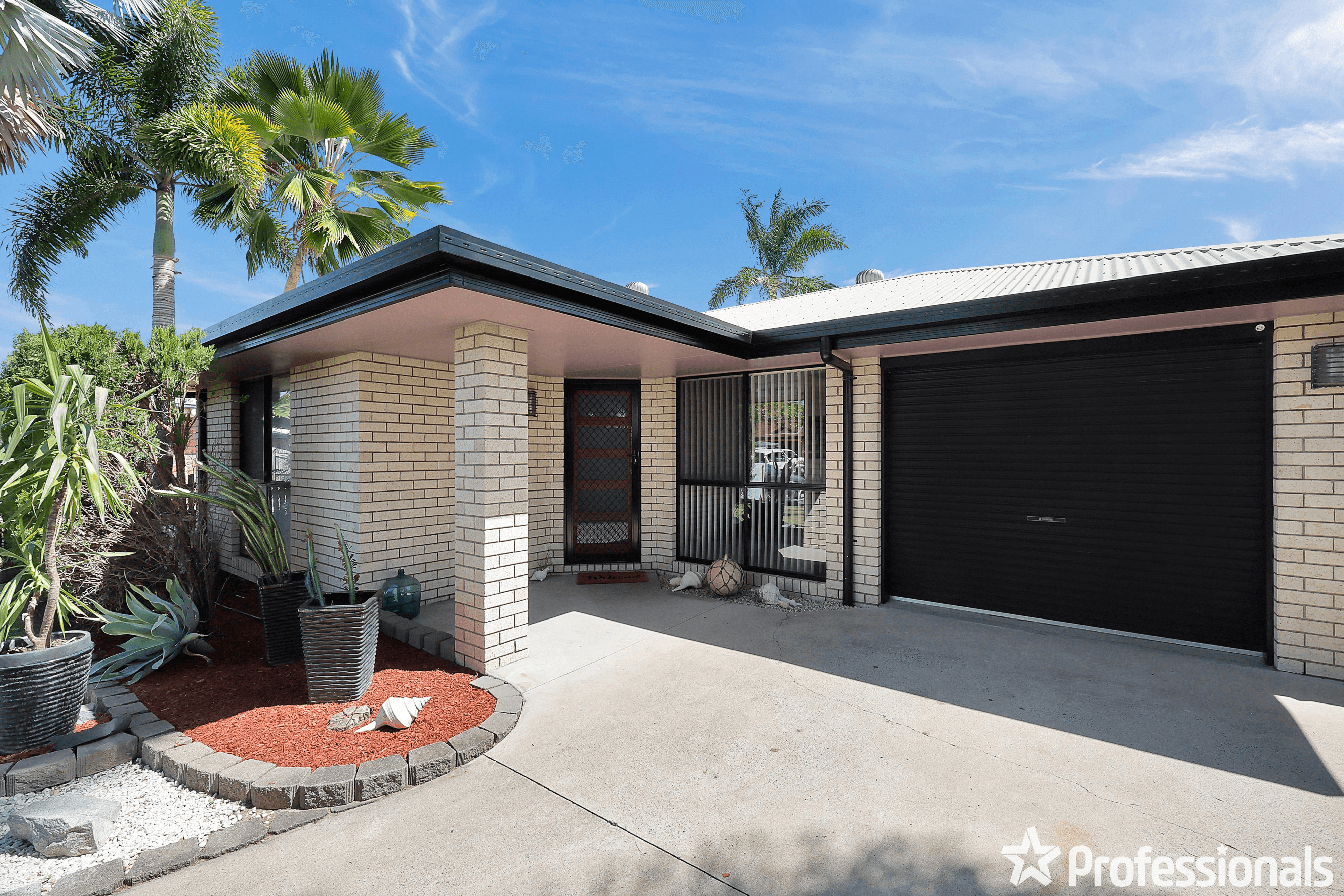 21 Nautilus Parade, BUCASIA, QLD 4750