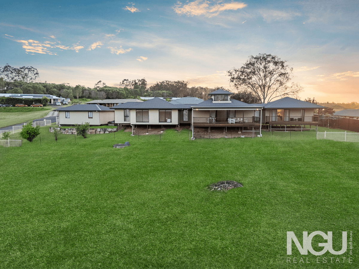 1 Greenview Court, Karalee, QLD 4306