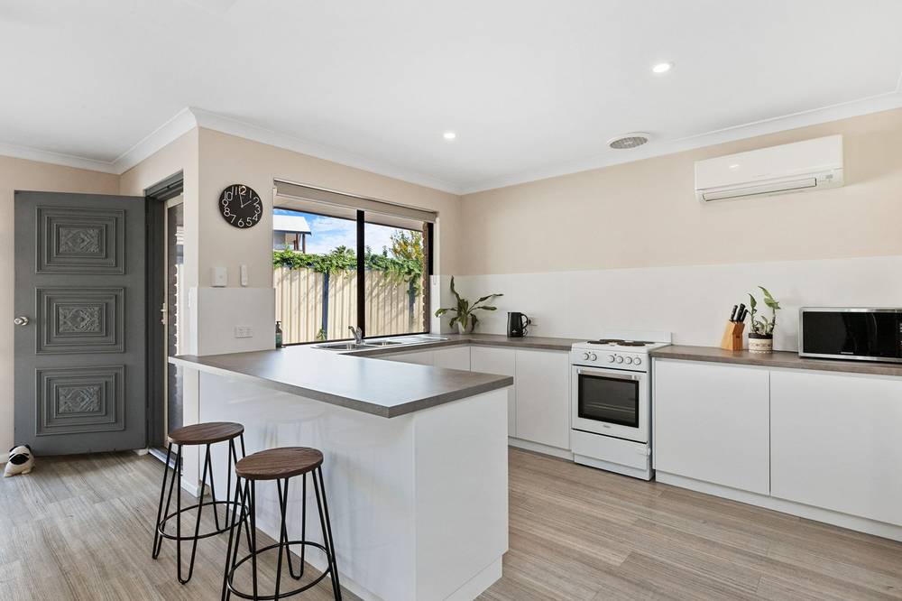 2/24 Mippi Road, HALLS HEAD, WA 6210