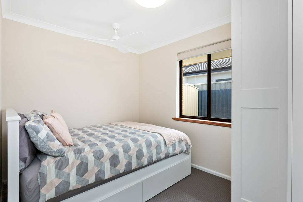 2/24 Mippi Road, HALLS HEAD, WA 6210