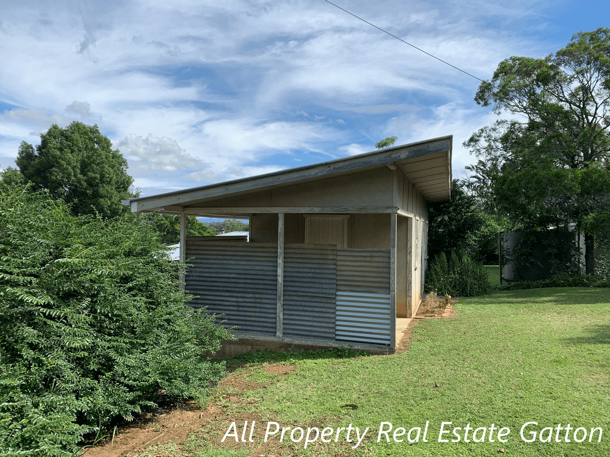 22 Riddell Street, GATTON, QLD 4343