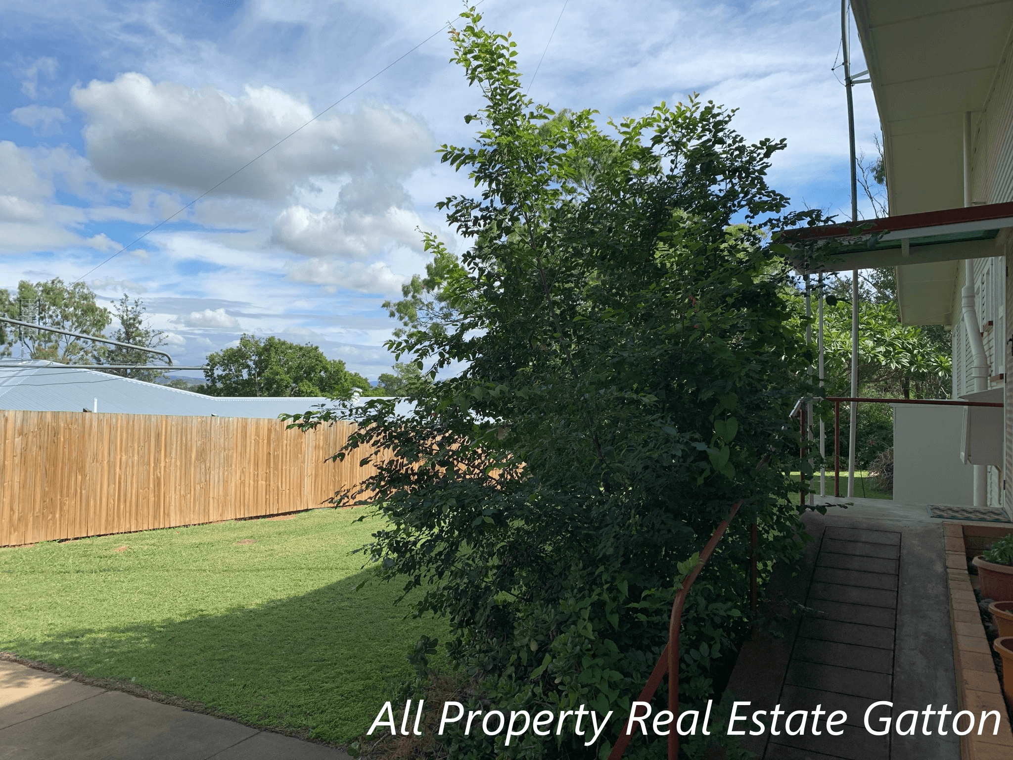 22 Riddell Street, GATTON, QLD 4343