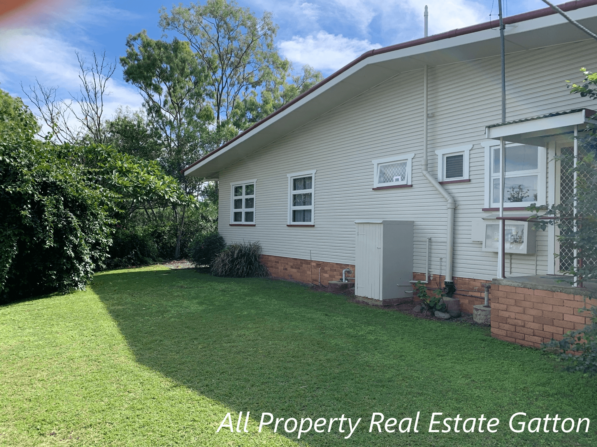 22 Riddell Street, GATTON, QLD 4343