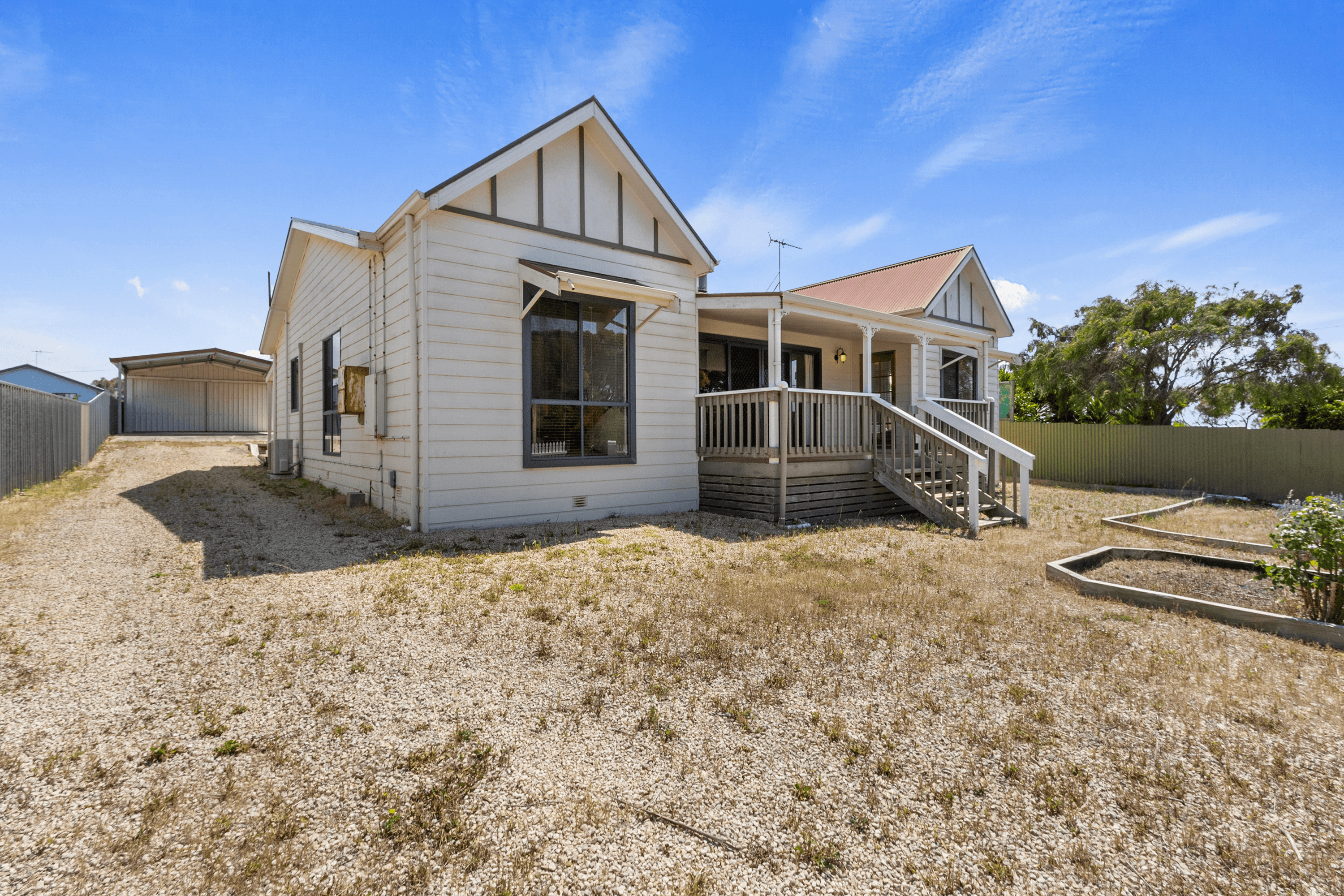 4 The Esplanade, PORT MOOROWIE, SA 5576