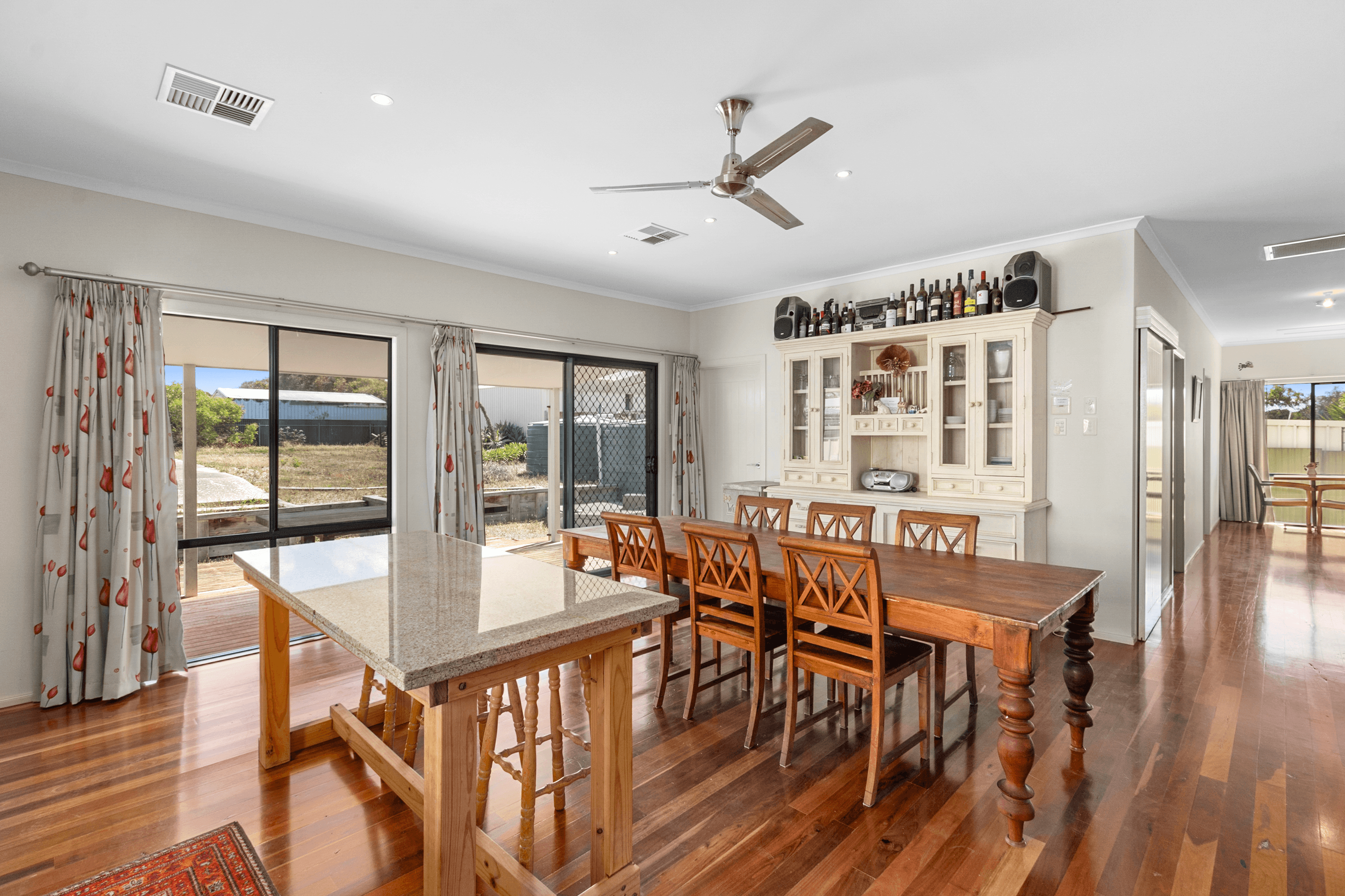 4 The Esplanade, PORT MOOROWIE, SA 5576