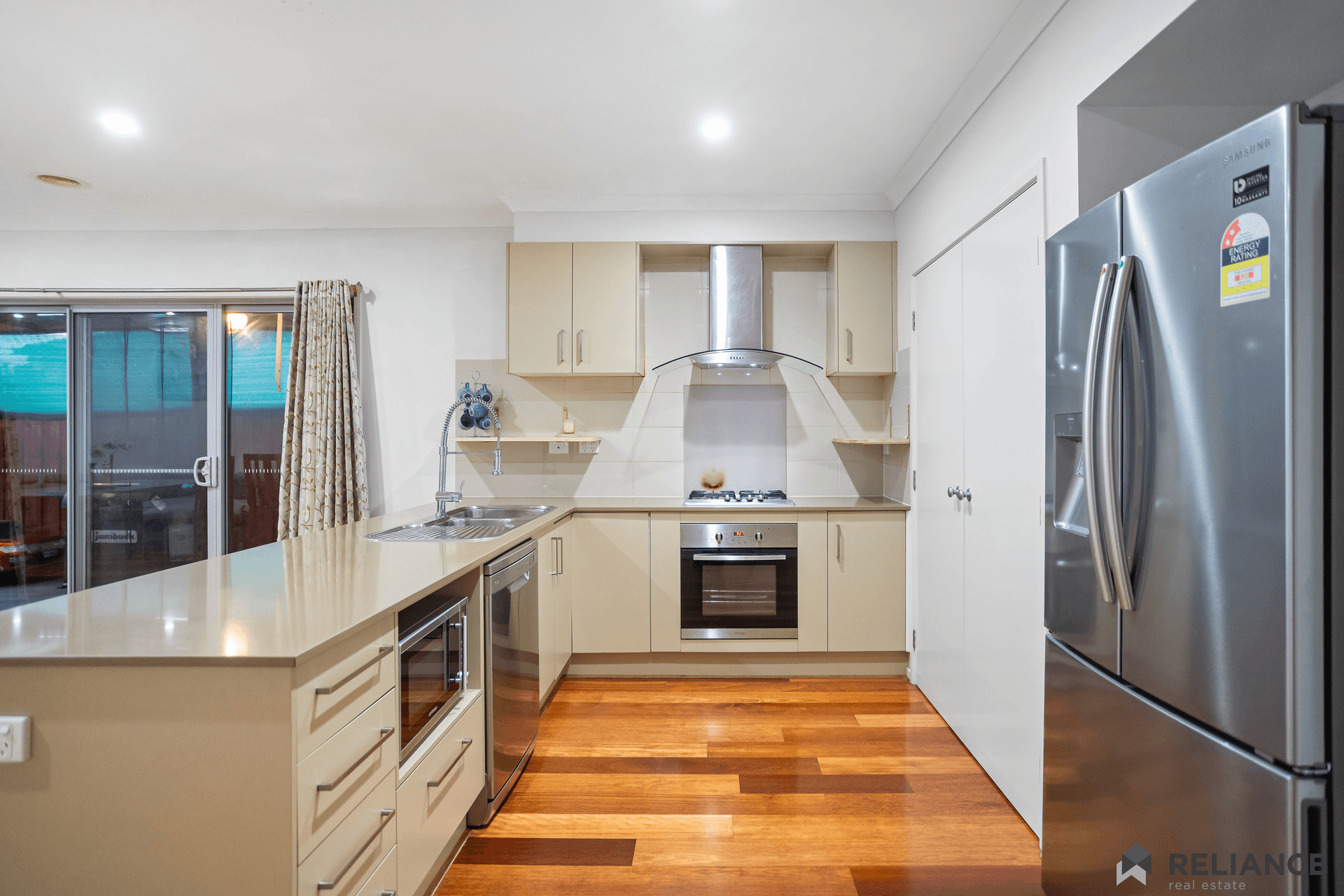 34 Castletown Boulevard, Weir Views, VIC 3338