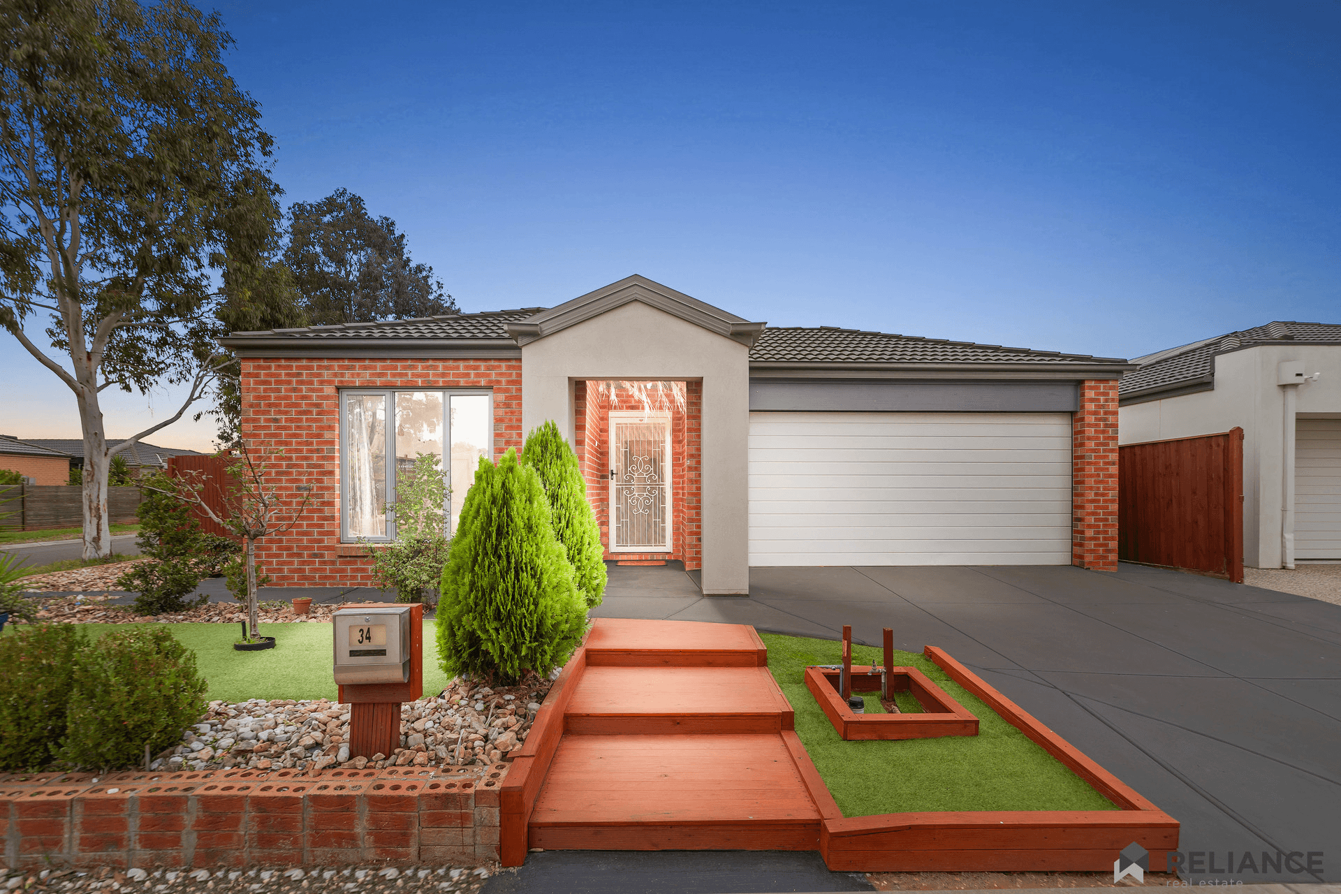 34 Castletown Boulevard, Weir Views, VIC 3338