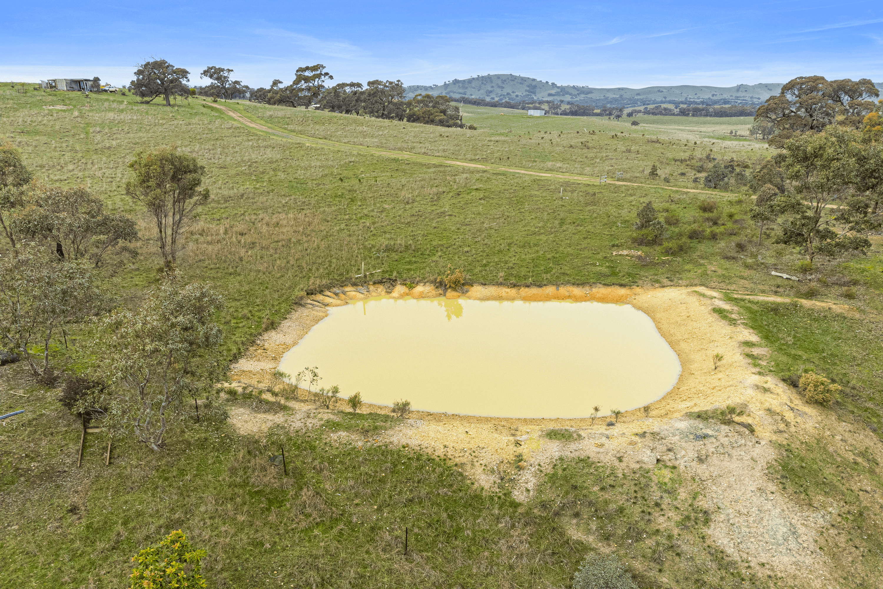 1045 Dairyflat Road, Tooborac, VIC 3522