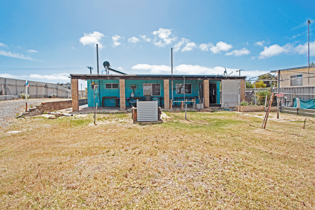 22 BONHAM Street, LEEMAN, WA 6514