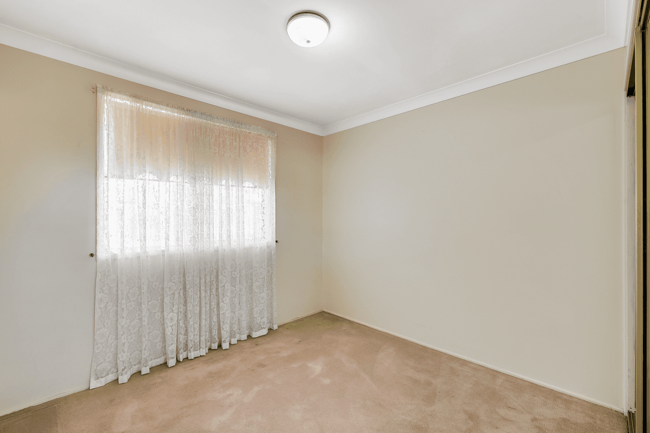 34 Merino Street, HARRISTOWN, QLD 4350