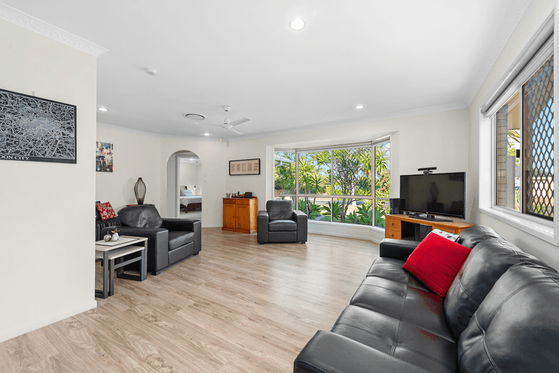 2 Binnacle Street, Deception Bay, QLD 4508