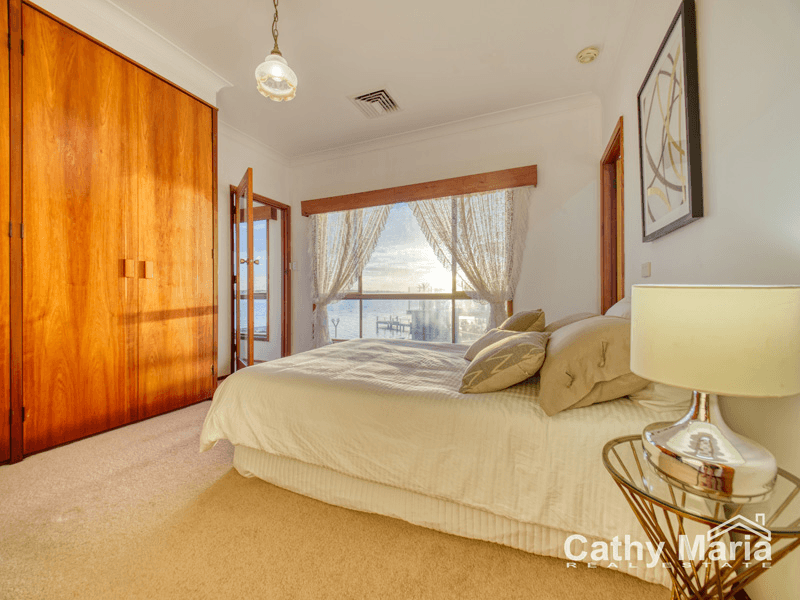 22 Scott Road, MANNERING PARK, NSW 2259