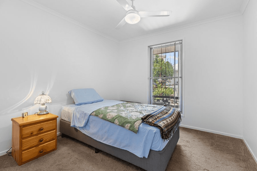 9/5 Rose Road, SOUTHSIDE, QLD 4570