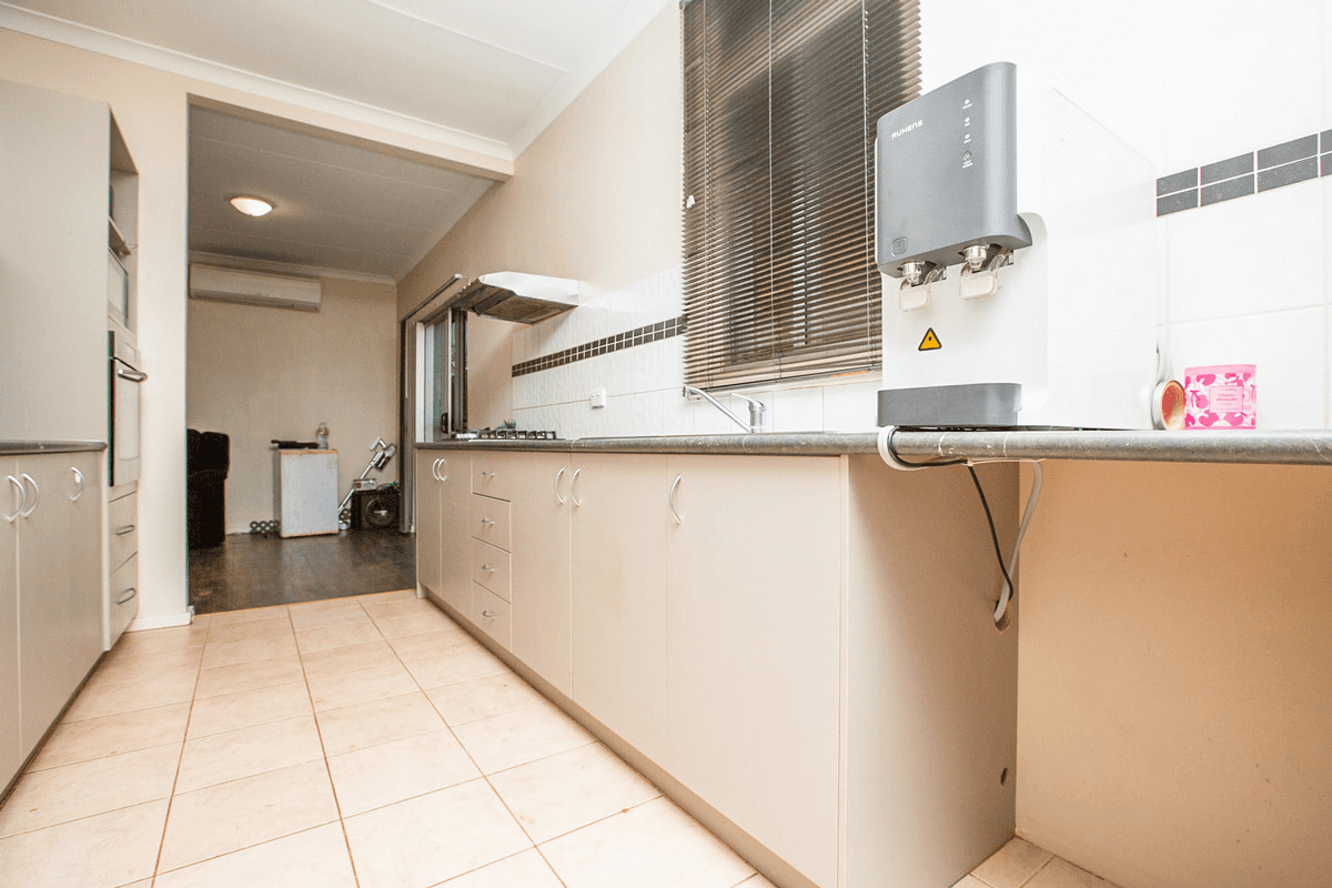 9 Draper Place, South Hedland, WA 6722